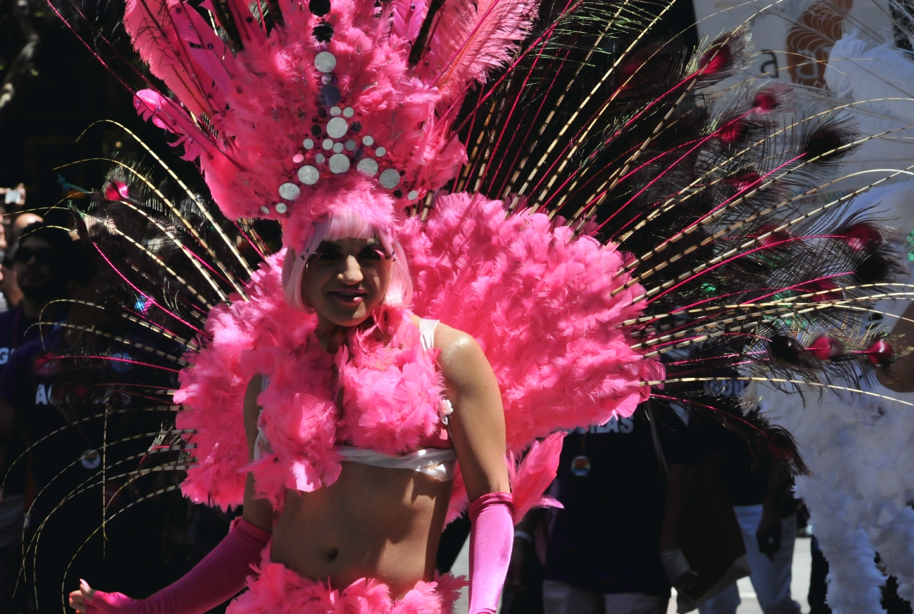 ./Pride_Parade_San_Francisco_20120624_115348_B12_6235.jpg