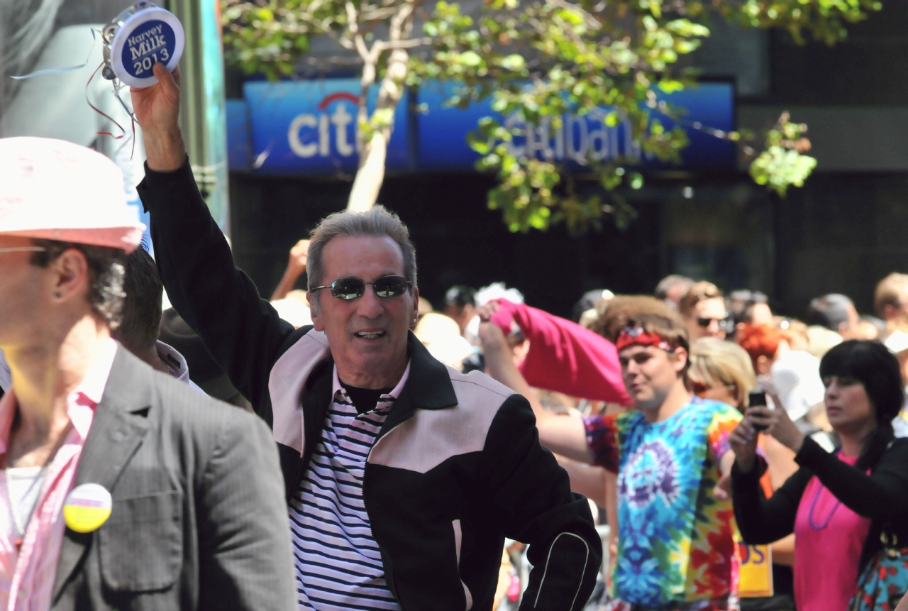 ./Pride_Parade_San_Francisco_20120624_112417_B12_6094.jpg