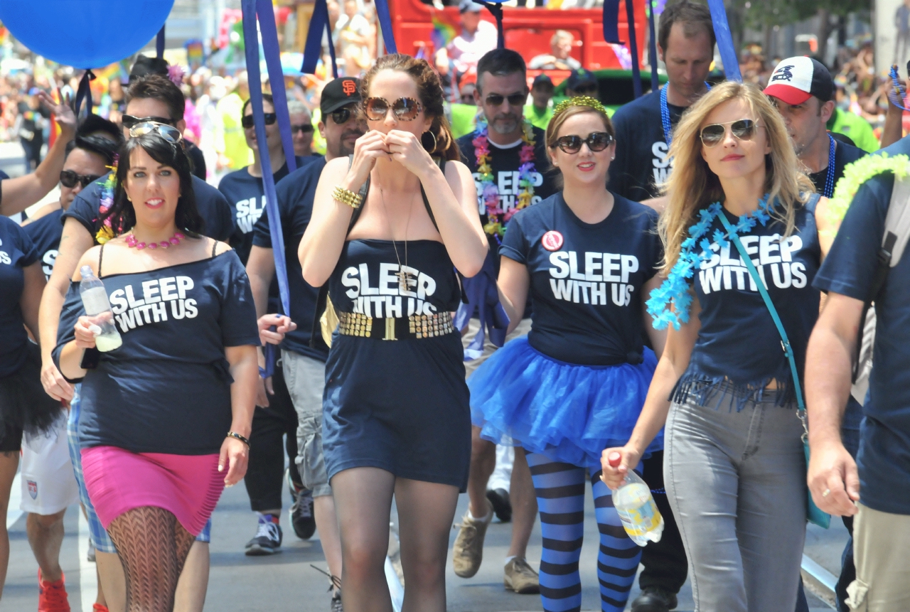 ./San_Francisco_Pride_Parade_20140629_124800_B14_1103.jpg