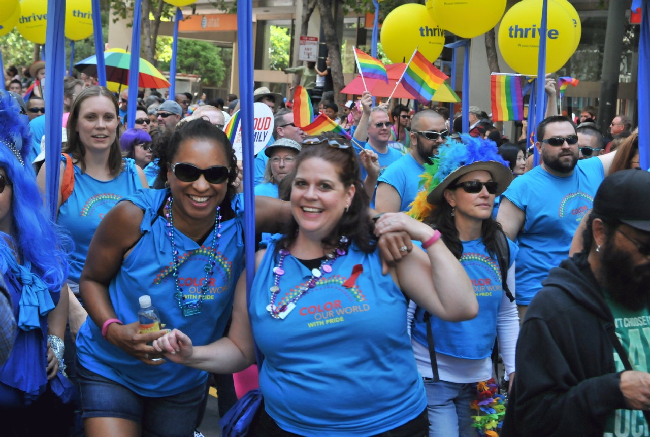 ./San_Francisco_Pride_Parade_20140629_113041_C14_6214.jpg