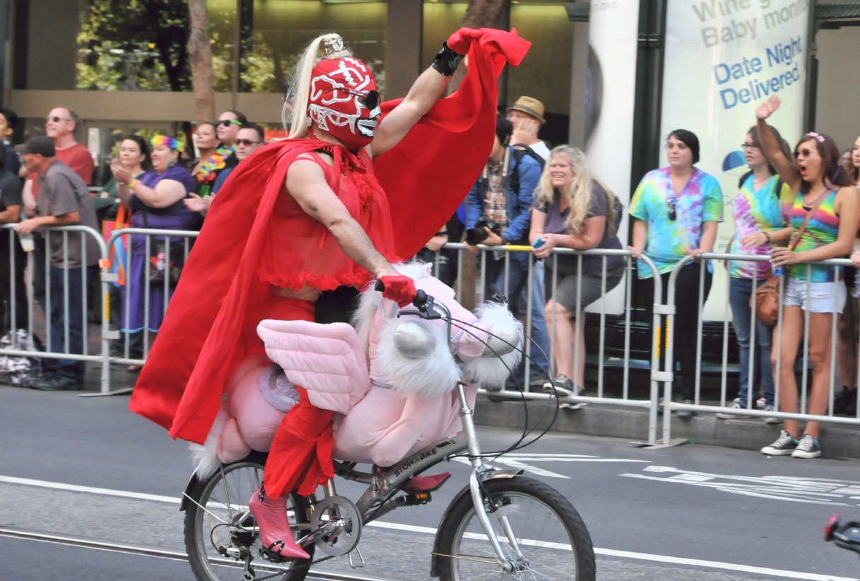 ./San_Francisco_Pride_Parade_20140629_103856_C14_5777.jpg