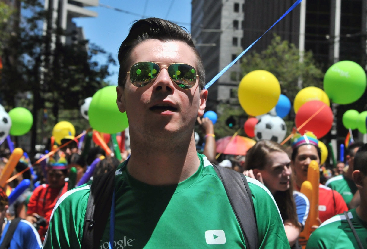 ./San_Francisco_Pride_Parade_20140629_130713_C14_7317.jpg