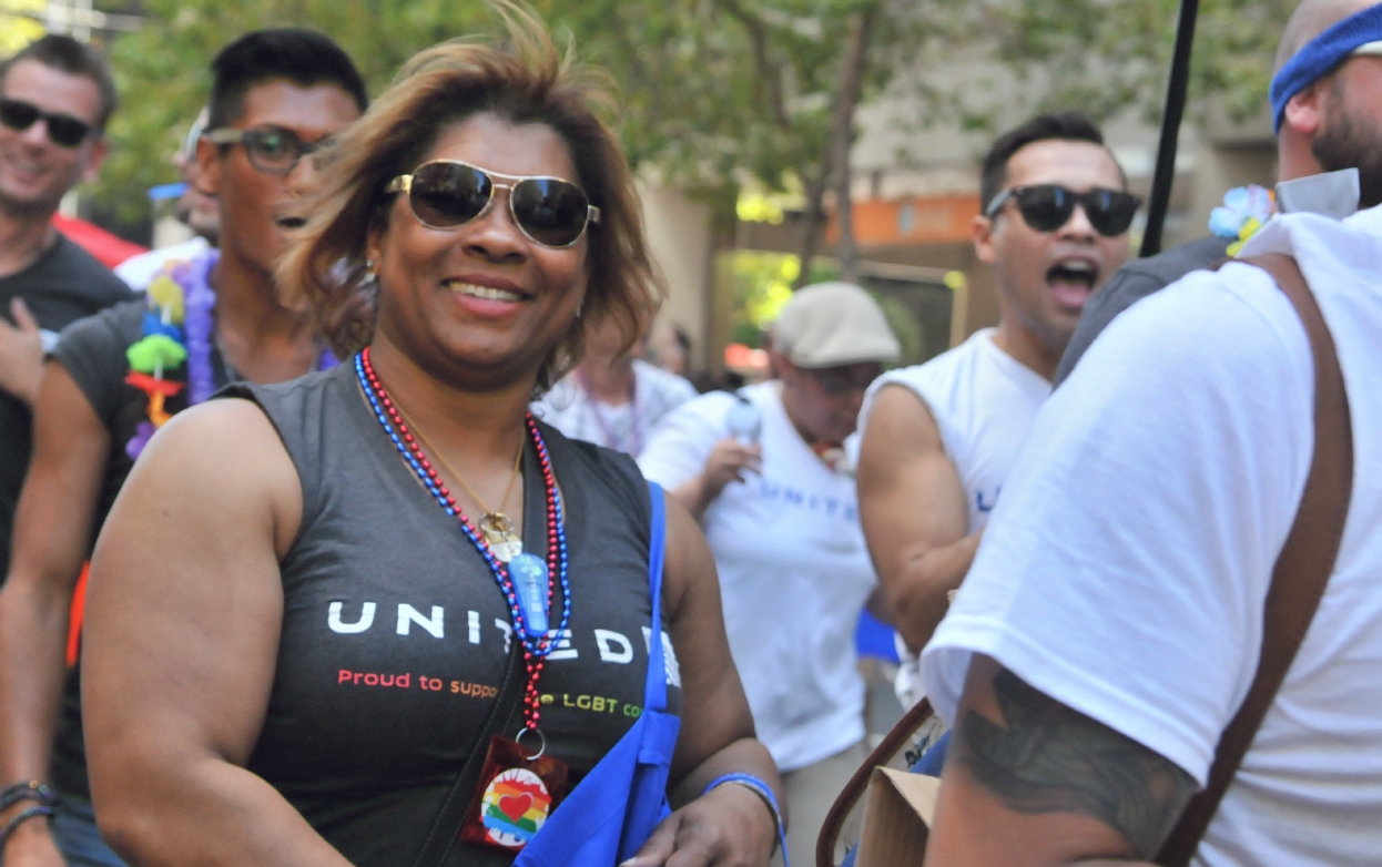 ./San_Francisco_Pride_Parade_20140629_114800_C14_6419.jpg