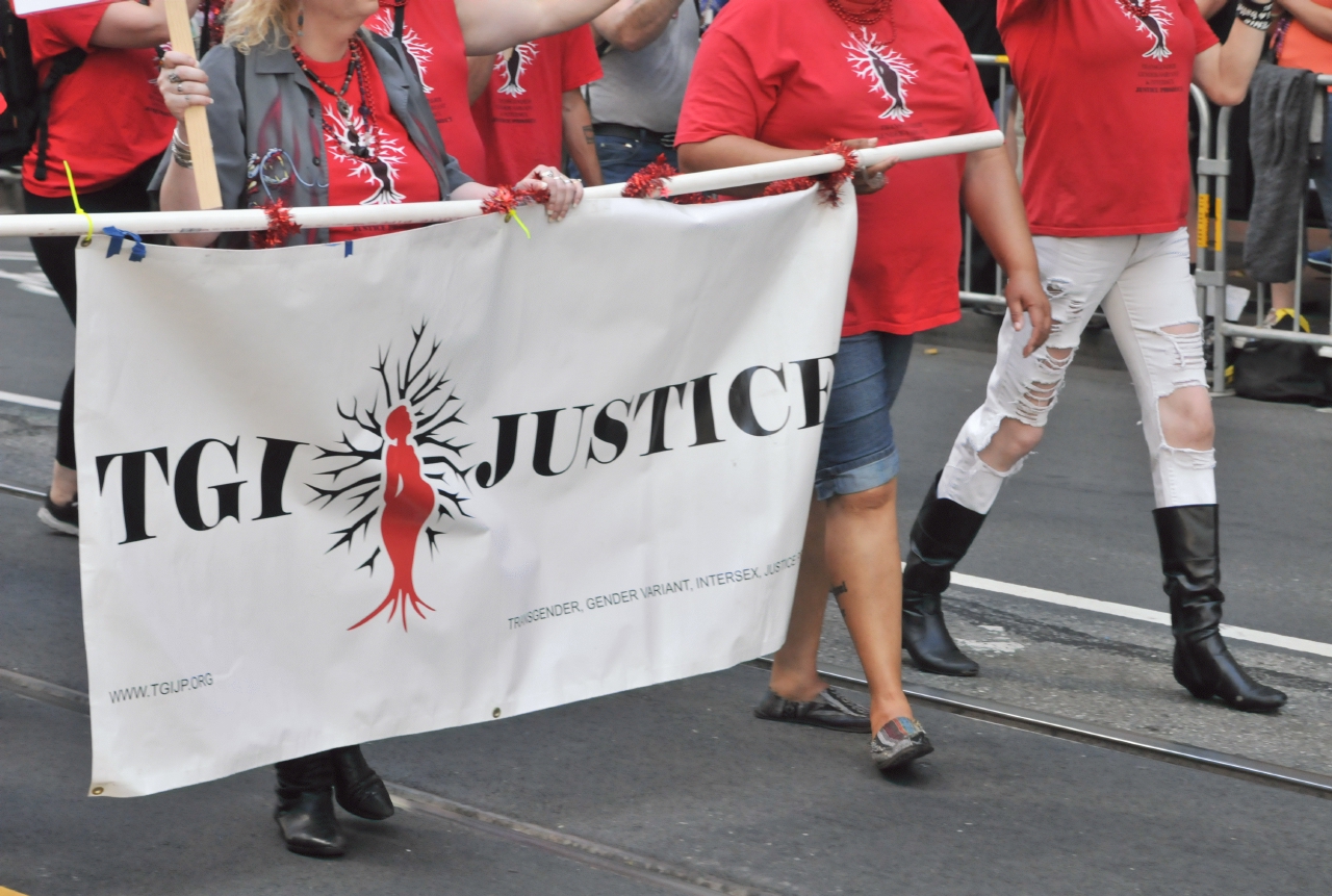 ./San_Francisco_Pride_Parade_20140629_110255_C14_5907.jpg