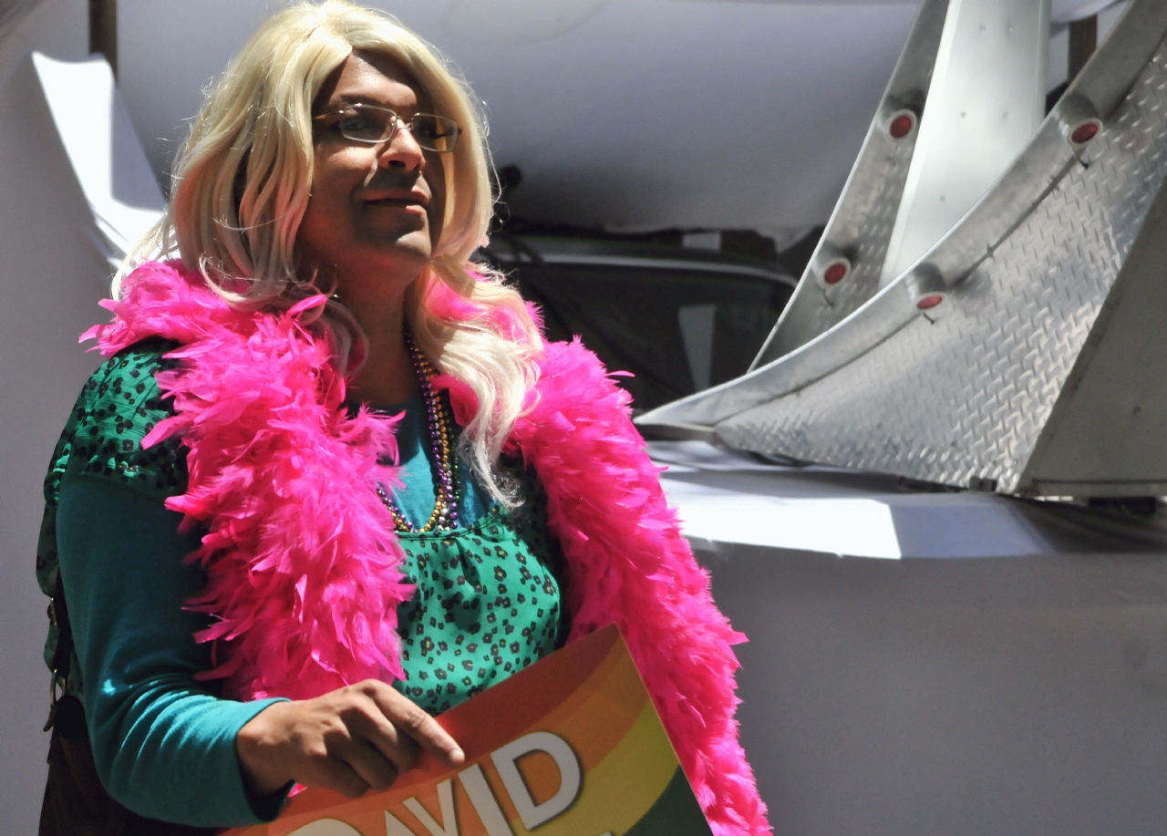 ./San_Francisco_Pride_Parade_20140629_120350_C14_6613.jpg