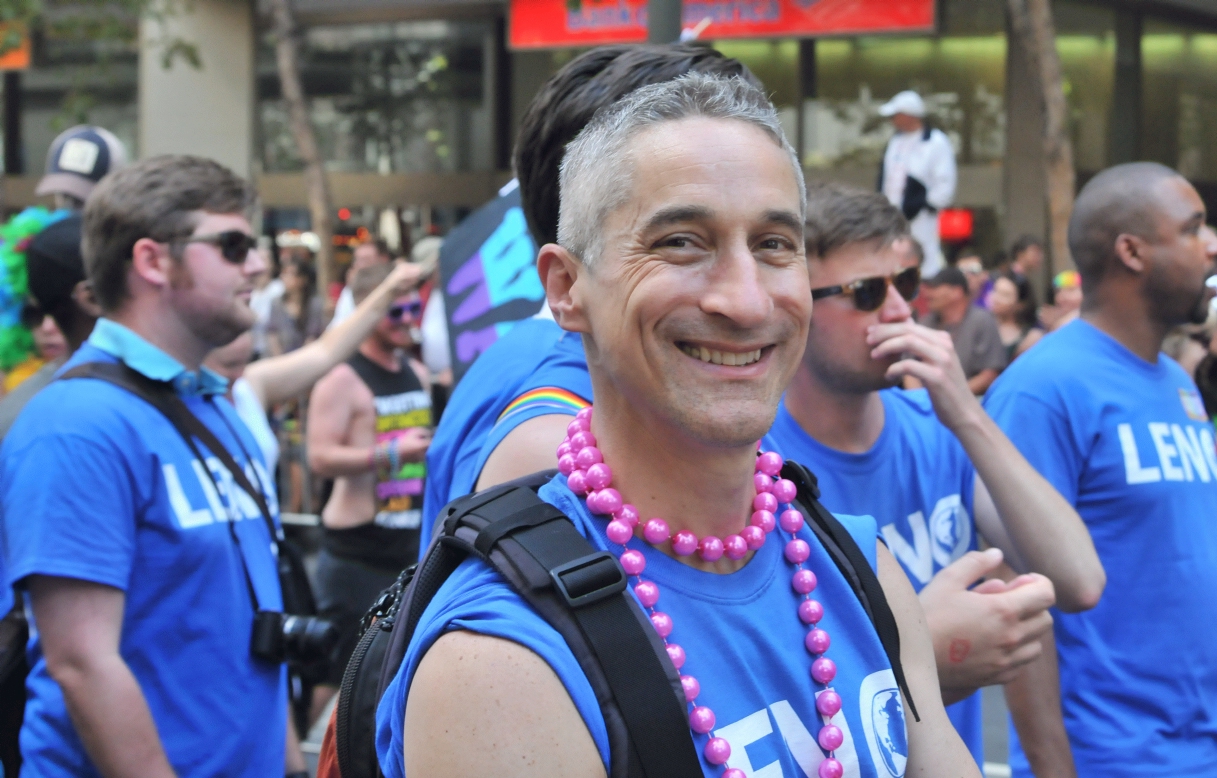 ./San_Francisco_Pride_Parade_20140629_111934_C14_6049.jpg