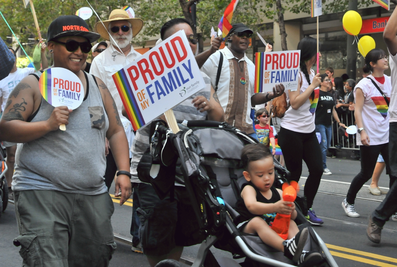 ./San_Francisco_Pride_Parade_20140629_112605_C14_6150.jpg