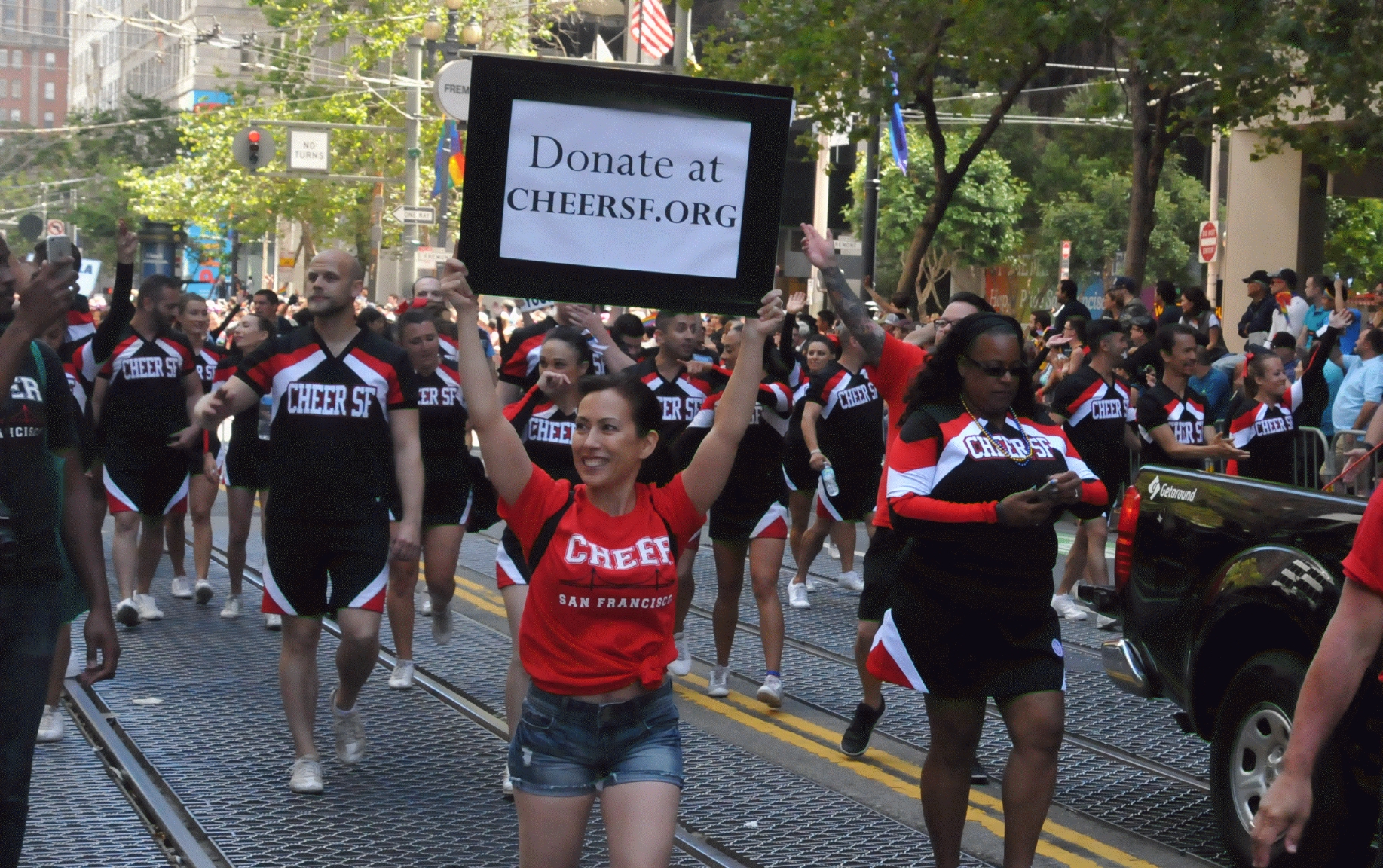 ./San_Francisco_Pride_Parade_20160626_112125_C16_5365.jpg