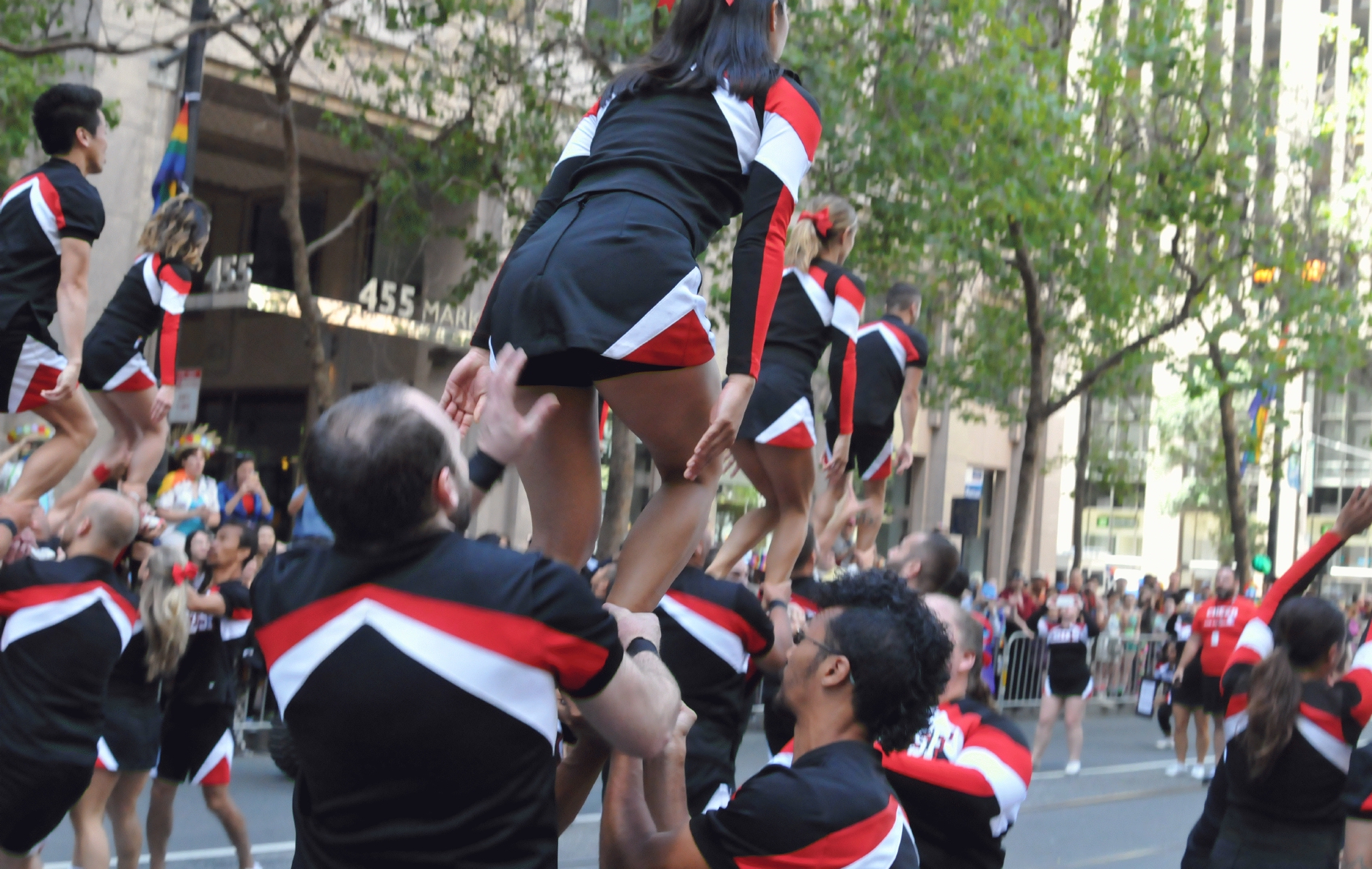 ./San_Francisco_Pride_Parade_20160626_112205_C16_5368.jpg