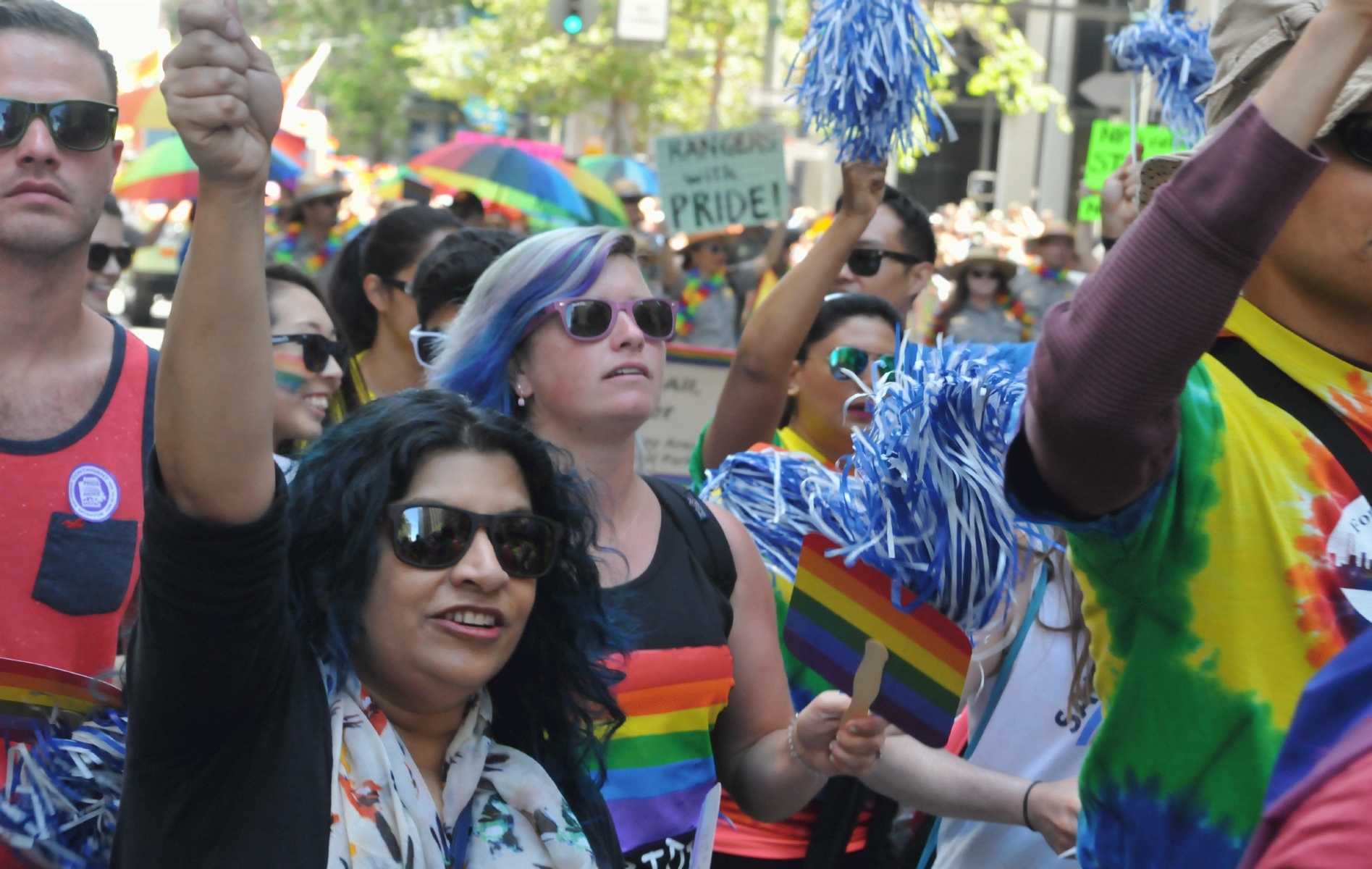 ./San_Francisco_Pride_Parade_20160626_114154_C16_5684.jpg