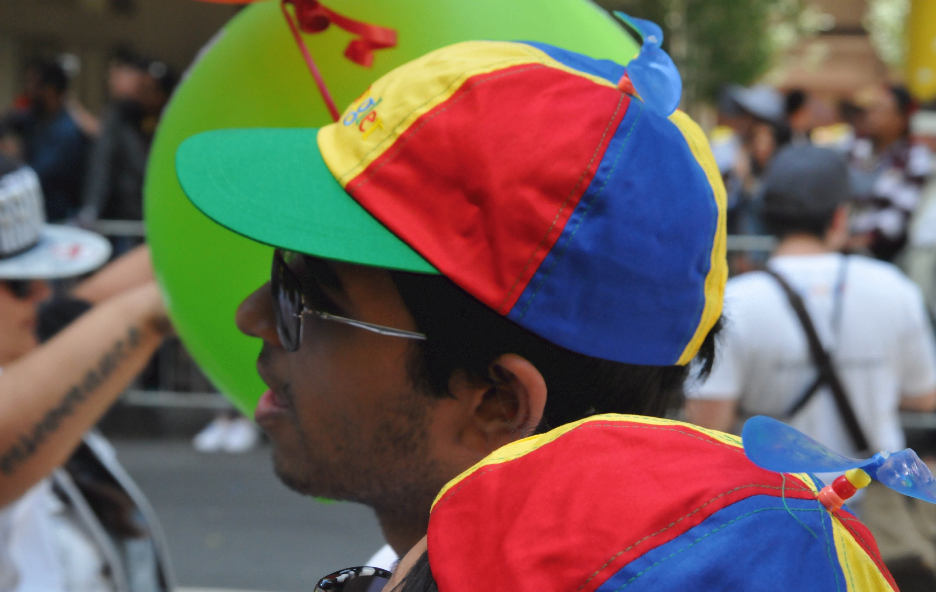 ./San_Francisco_Pride_Parade_20160626_120709_C16_6112.jpg