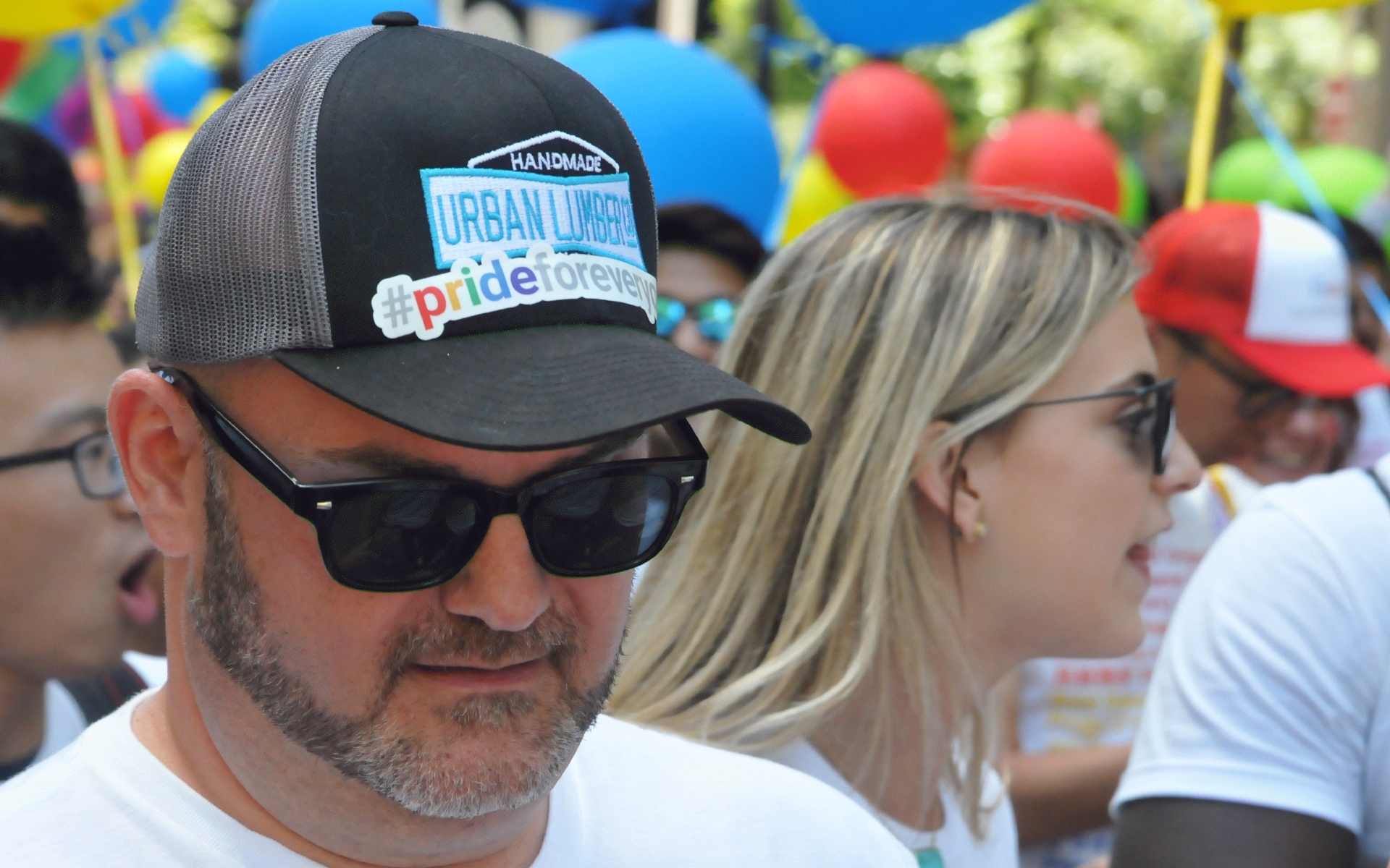 ./San_Francisco_Pride_Parade_20160626_120741_C16_6140.jpg