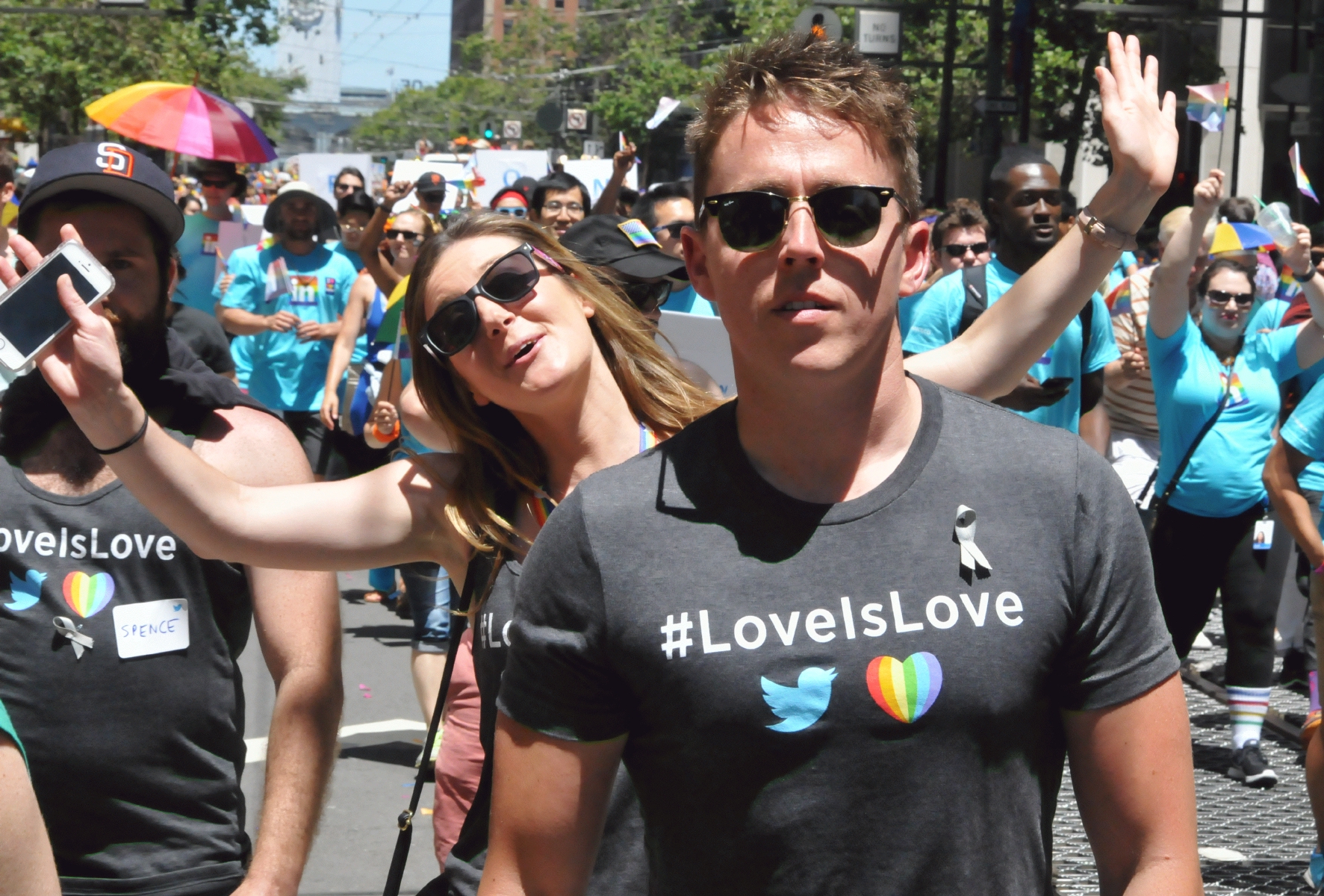 ./San_Francisco_Pride_Parade_20160626_134951_C16_7395.jpg