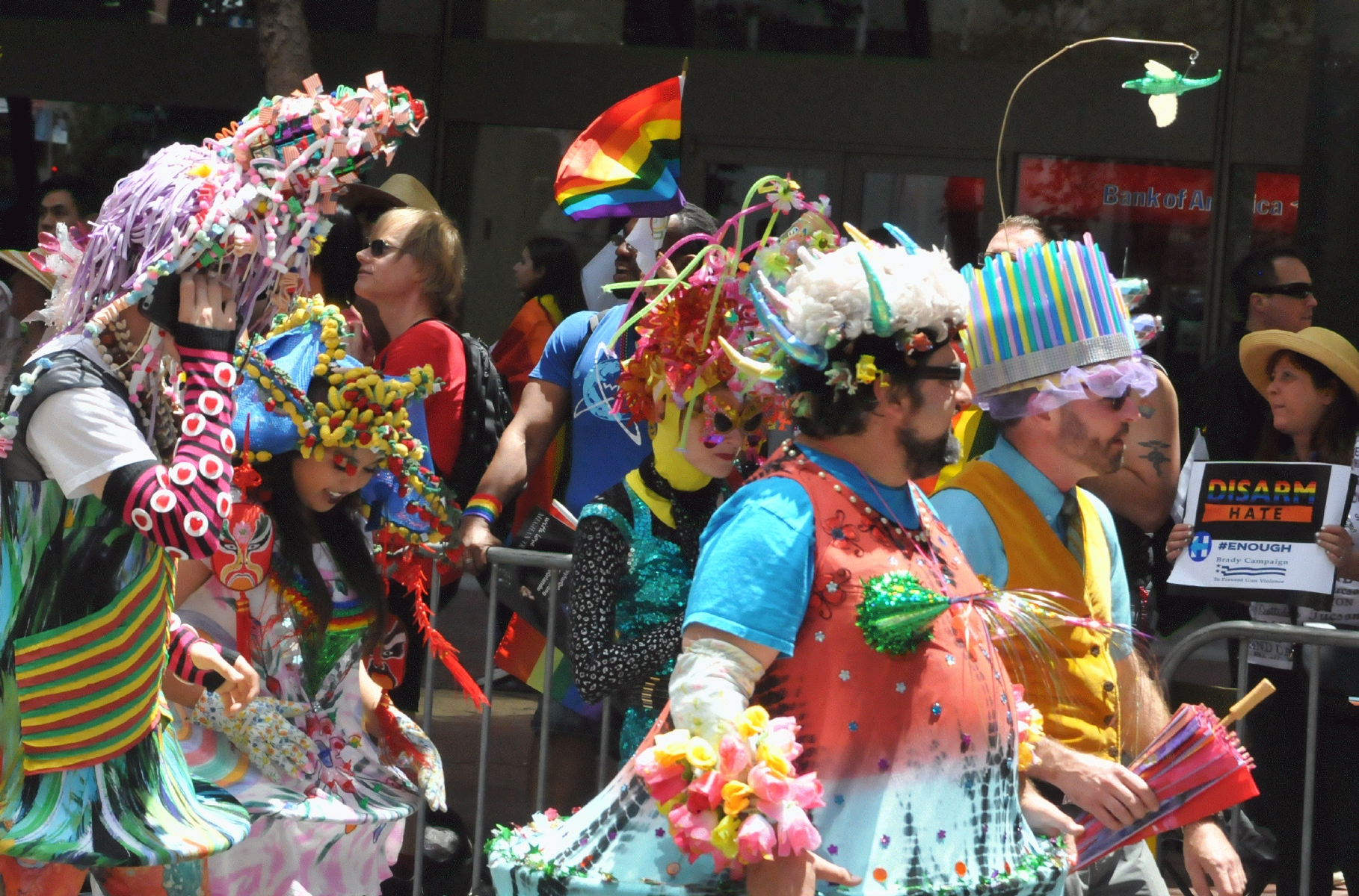 ./San_Francisco_Pride_Parade_20160626_124959_C16_6684.jpg