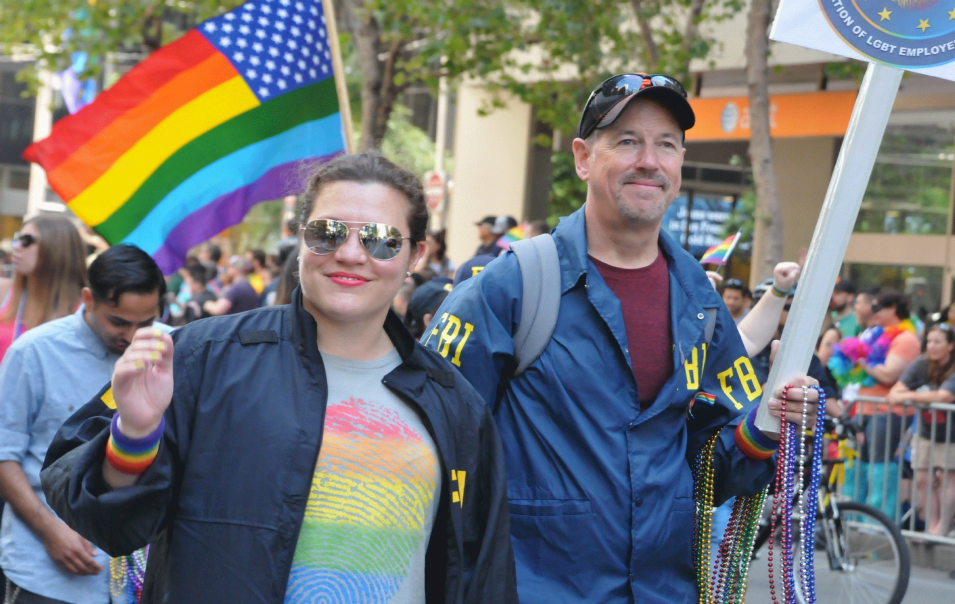 ./San_Francisco_Pride_Parade_20160626_110720_C16_5121.jpg