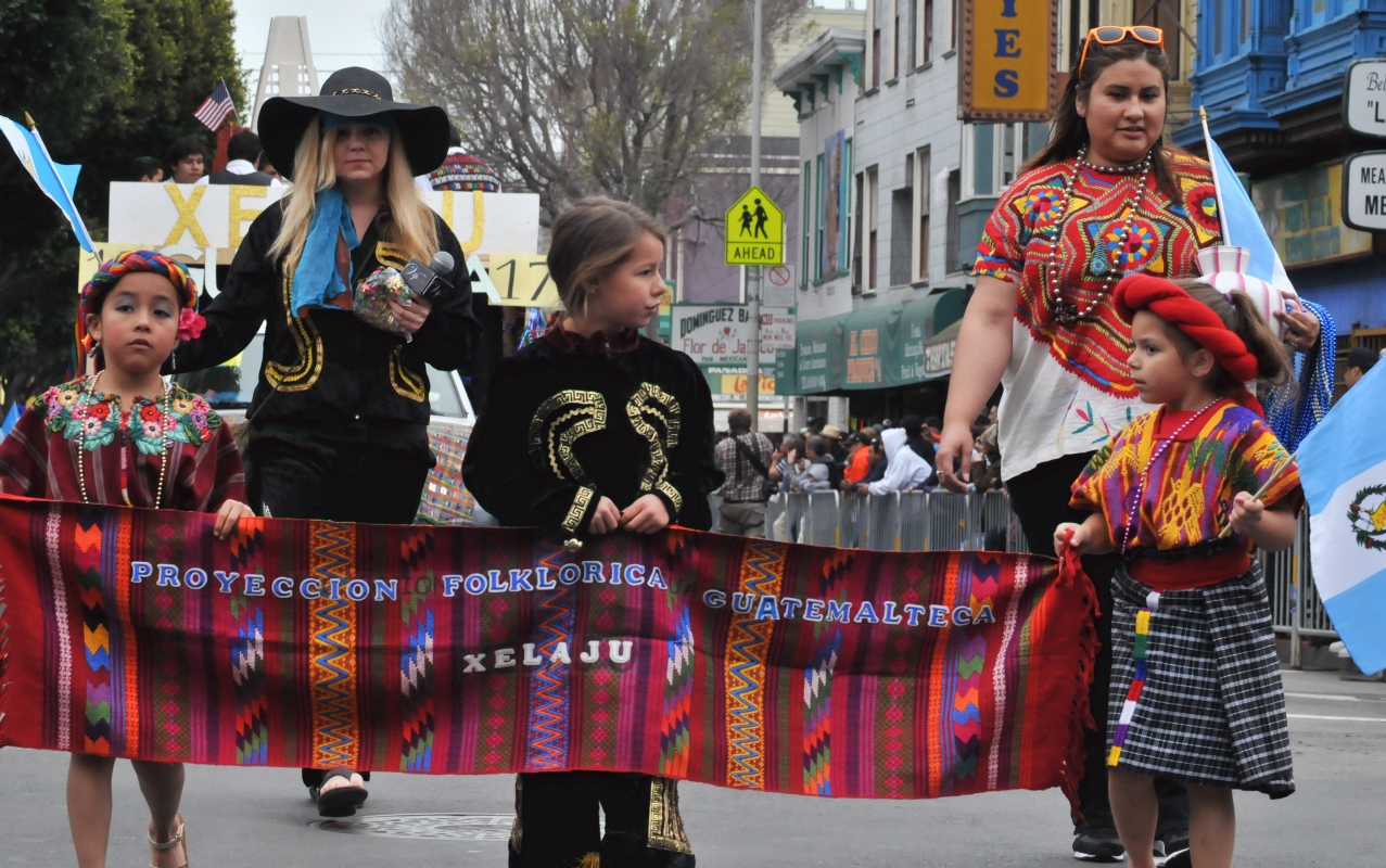 ./Carnival_San_Francisco_20120527_100814_B12_4630.jpg