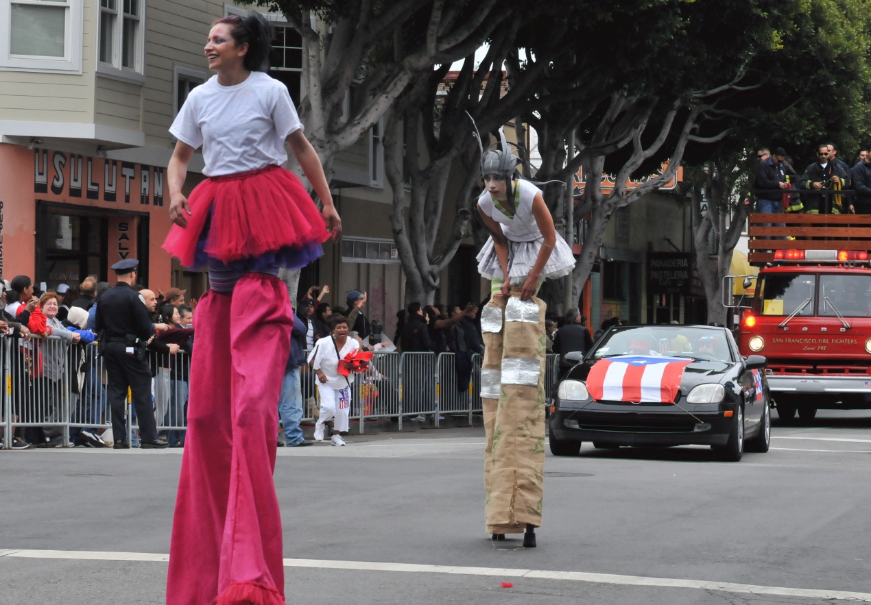 ./Carnival_San_Francisco_20120527_095336_B12_4527.jpg