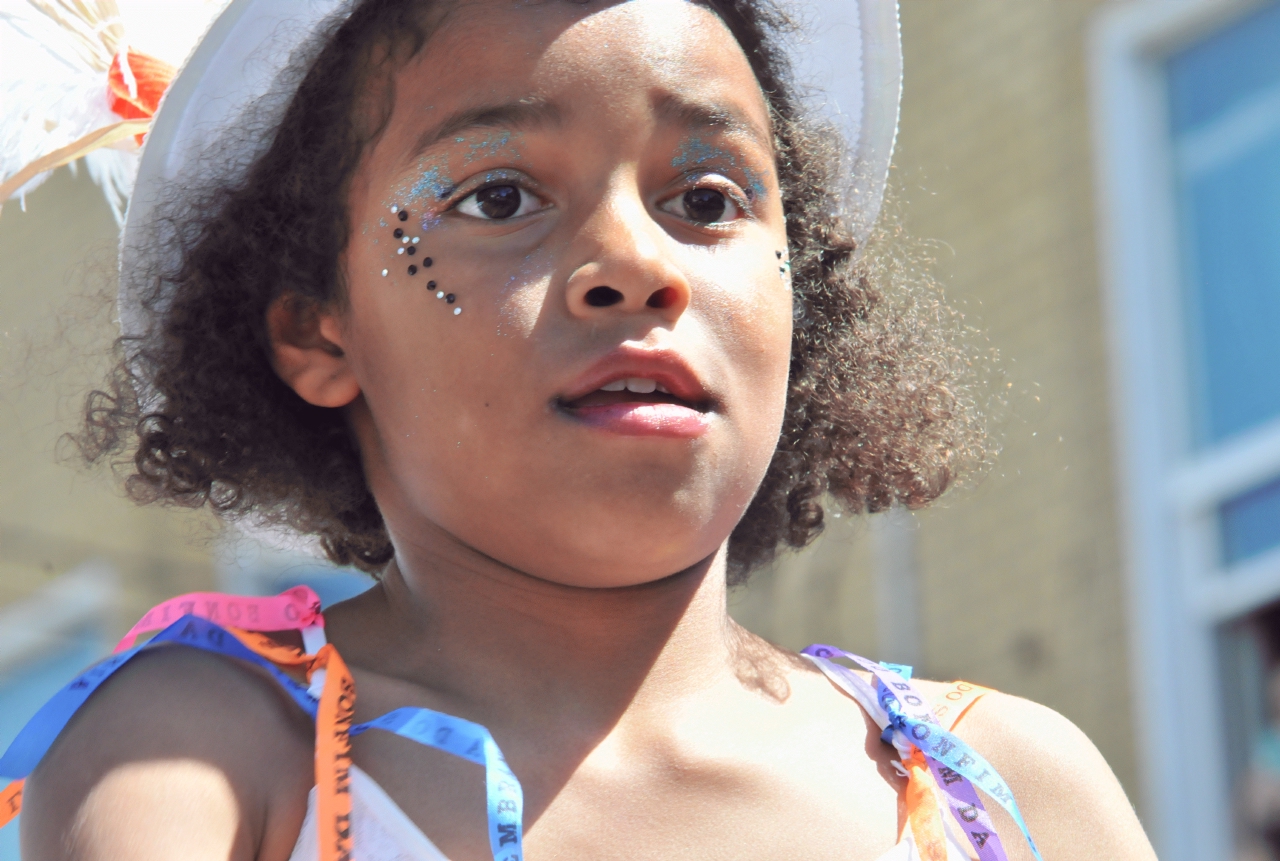 ./San_Francisco_Carnaval_Parade_20140525_105000_B14_0457.jpg