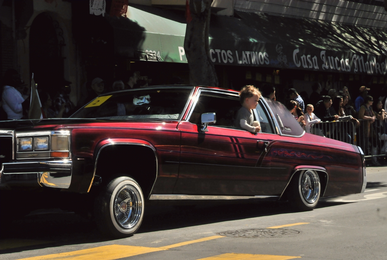 ./San_Francisco_Carnival_Parade_20140525_100417_C14_4364.jpg