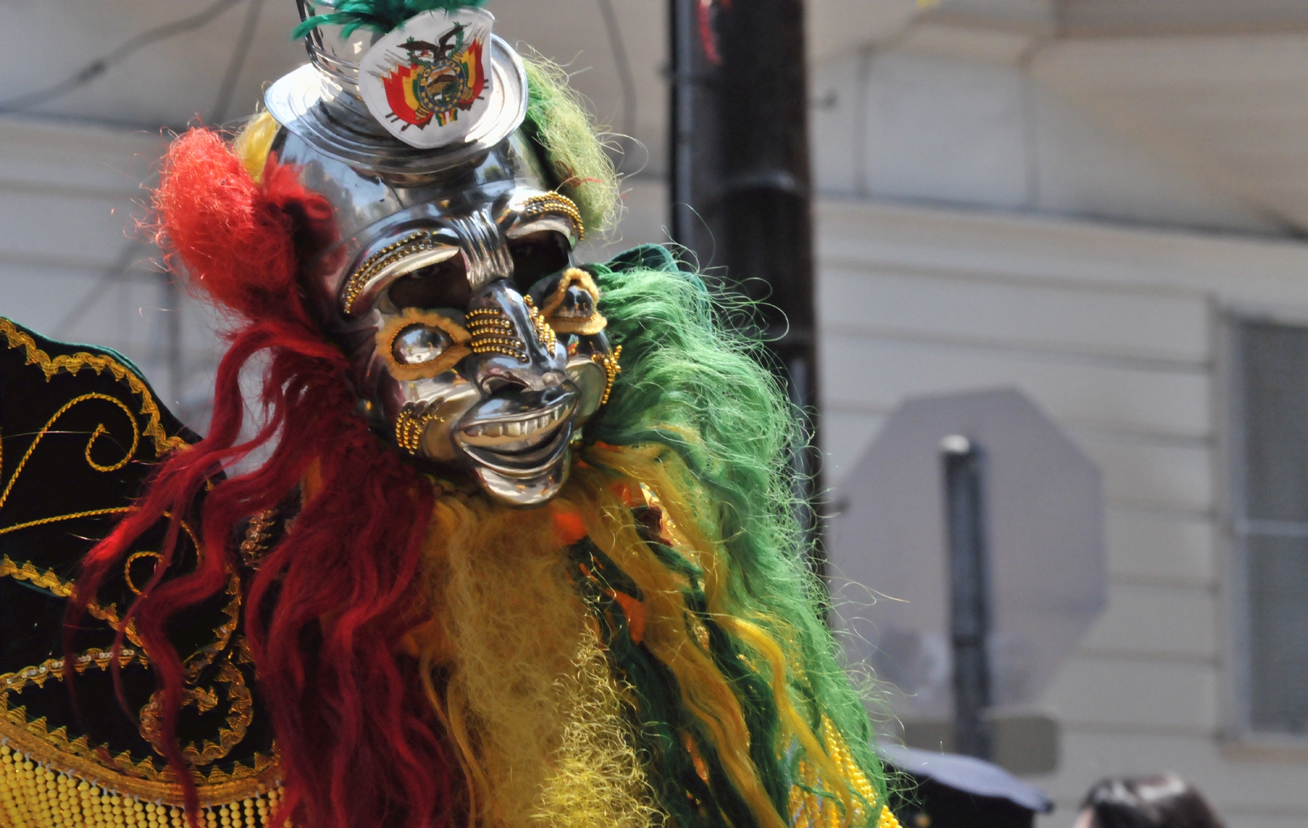 ./San_Francisco_Carnival_Parade_20160529_124347_B16_0033.jpg