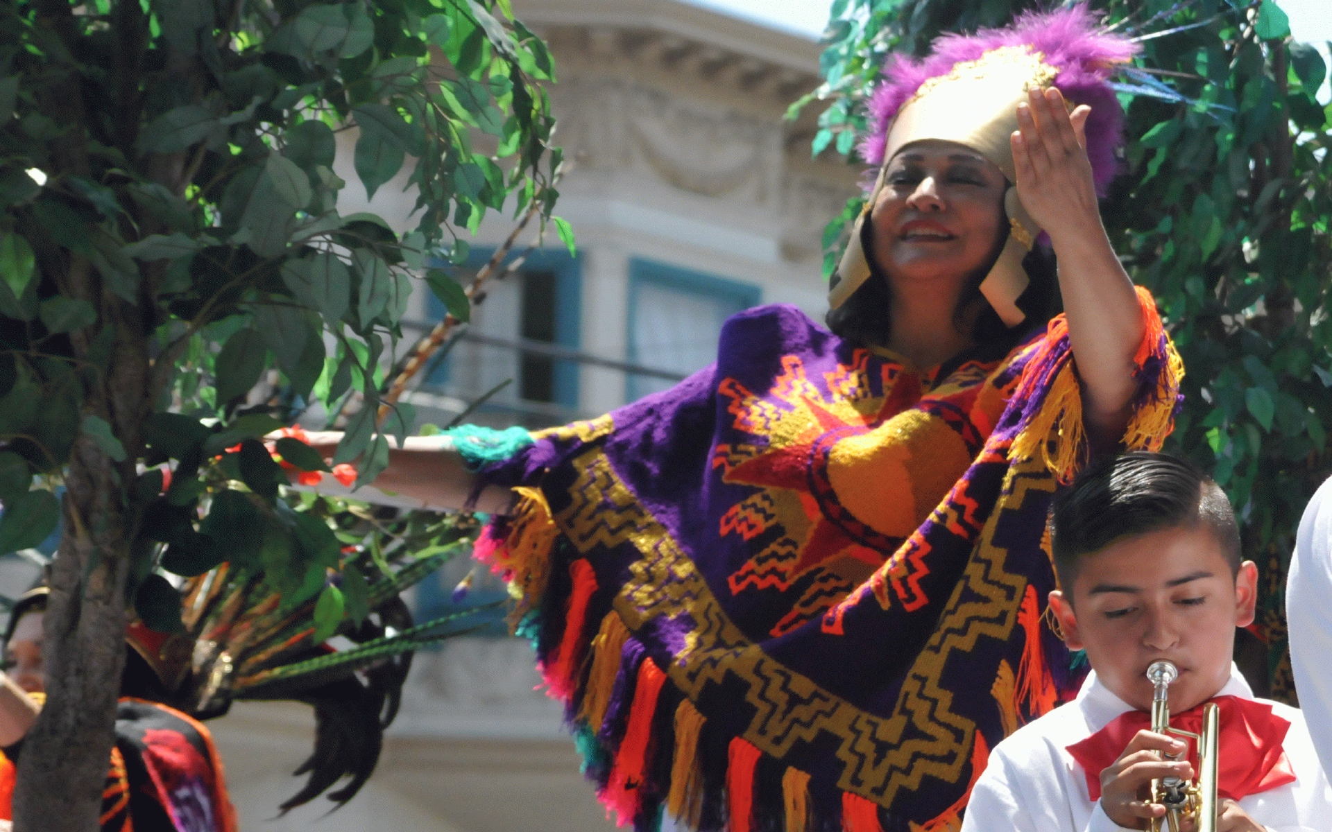 ./San_Francisco_Carnival_Parade_20160529_114556_C16_3279.jpg