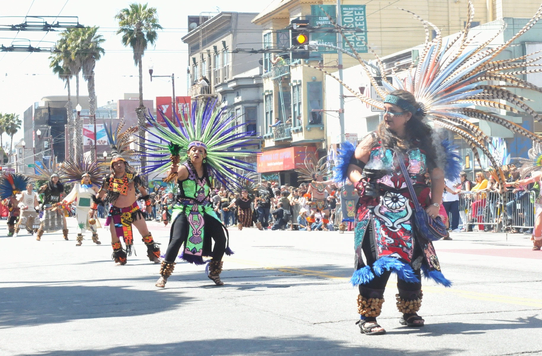 ./San_Francisco_2018_Carnival_Parade_20180527_111208_C18_4115.jpg