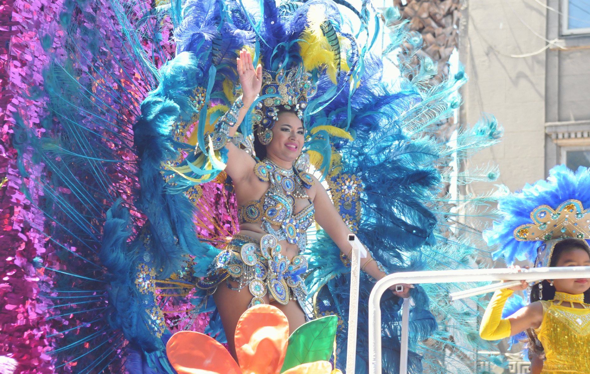 ./San_Francisco_2018_Carnival_Parade_20180527_124957_C18_5280.jpg