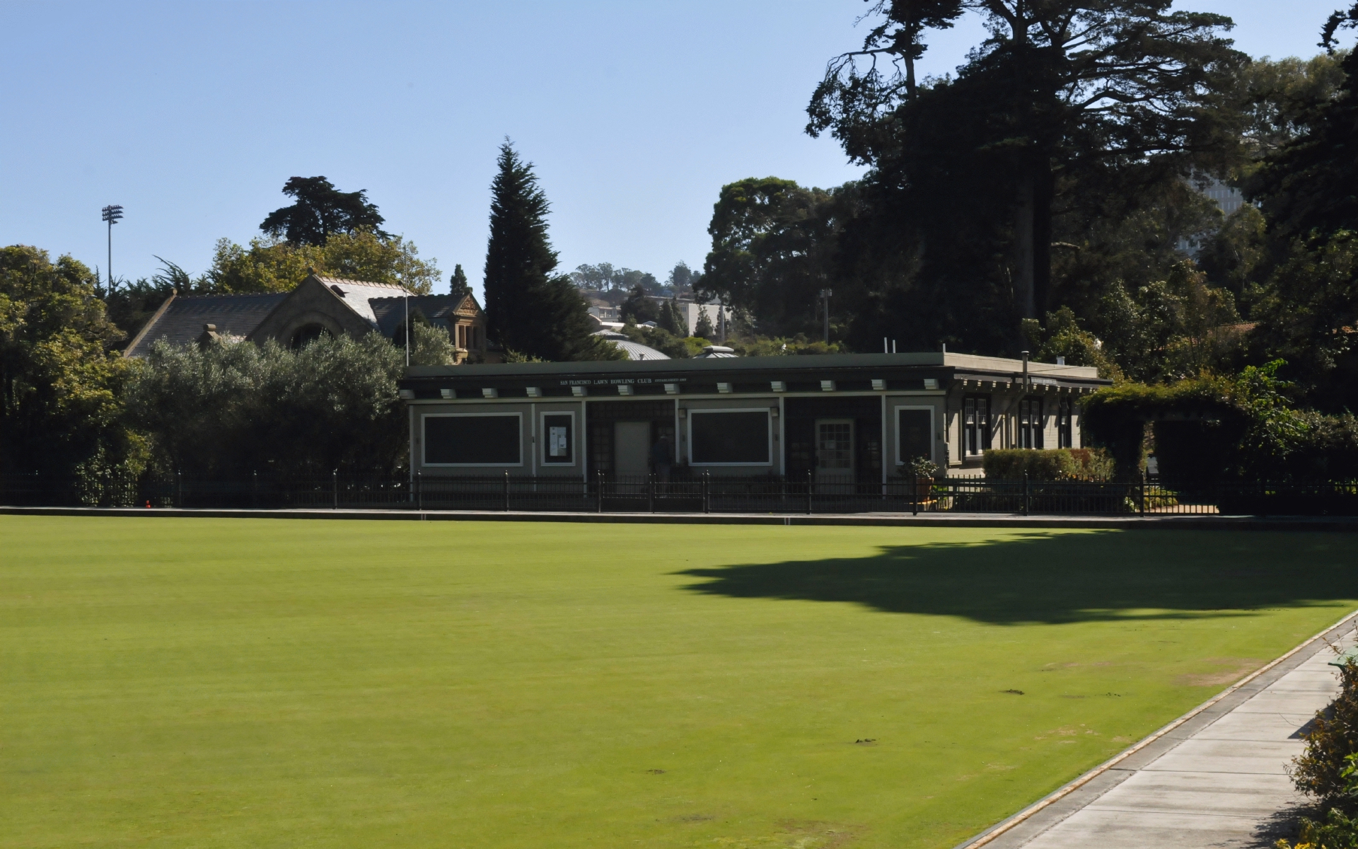 ./San_Francisco_Lawn_Bowling_Club_Golden_Gate_Park_20191017_131329_C19_5021.jpg