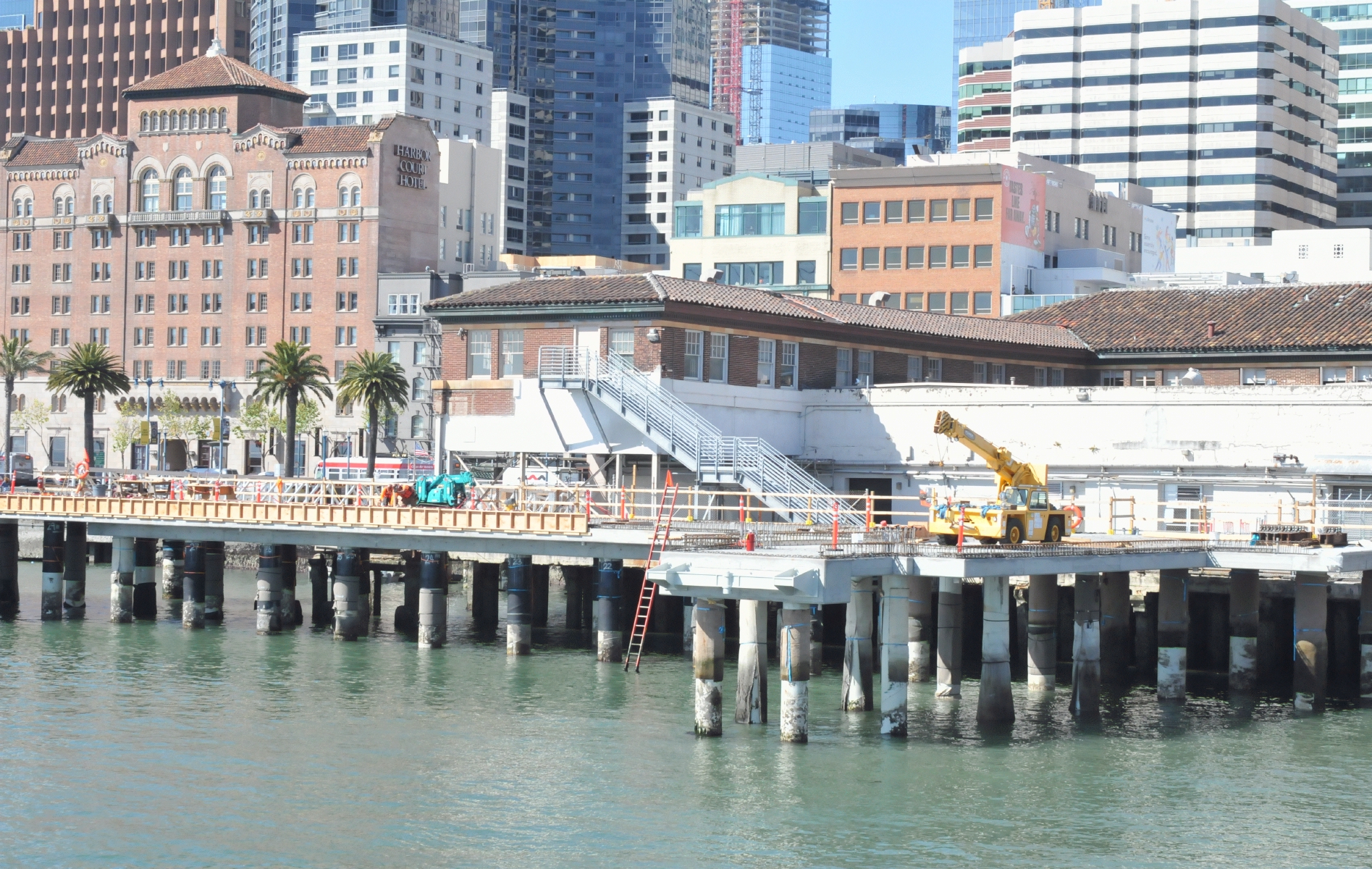 ./San_Francisco_Pier_FG_20180601_093958_C18_6724.jpg