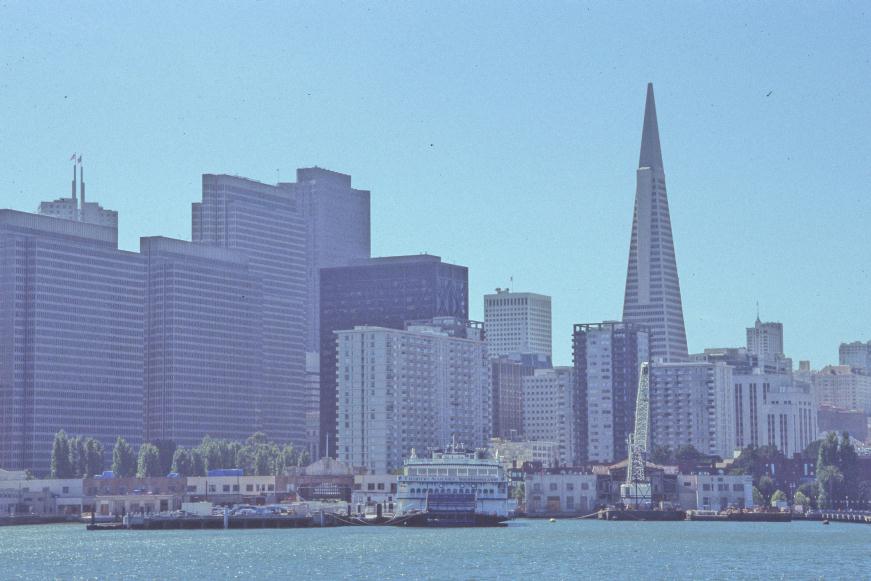 ./SFSkyline20050000_R3_05.jpg