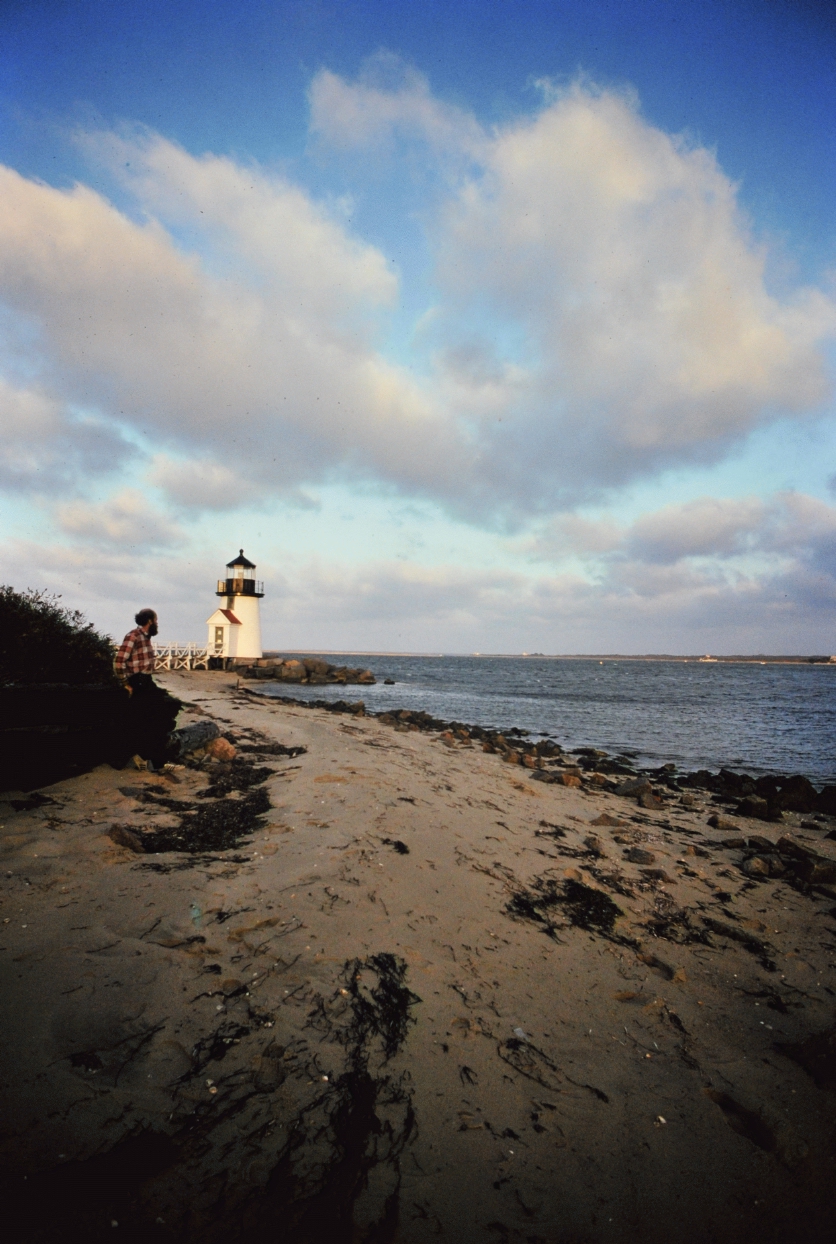 ./Brant_Point_Nantucket19741100_201001_1060BCXS.jpg