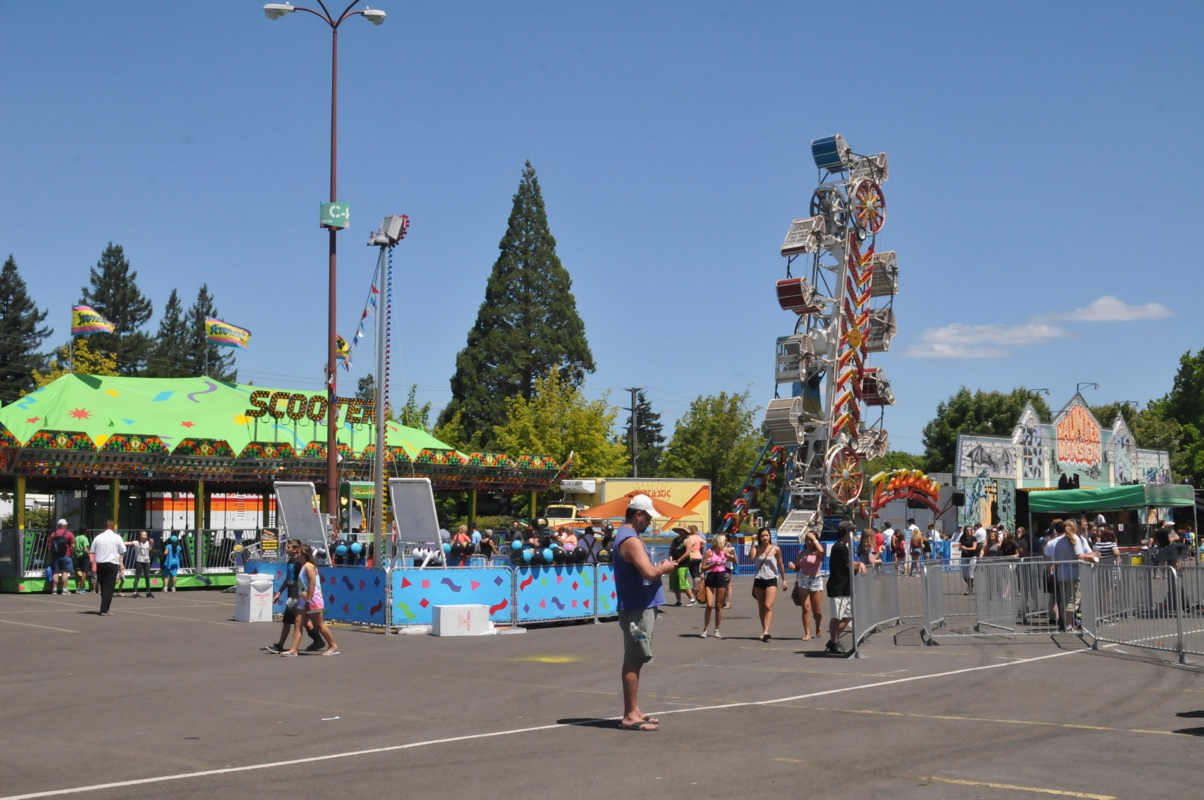 ./Lane_County_Fair_20150722_131902_C15_3844.jpg