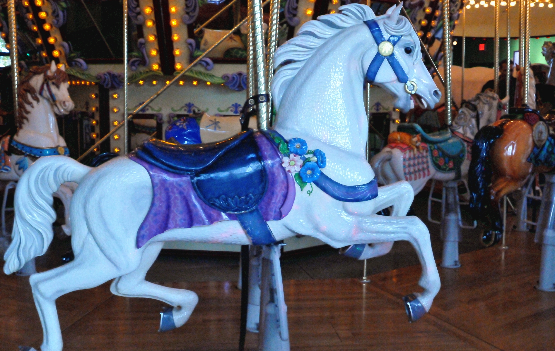 ./Carousel_Salem_Oregon_Riverfront_Paark_20151108_151131_C15_5127.jpg