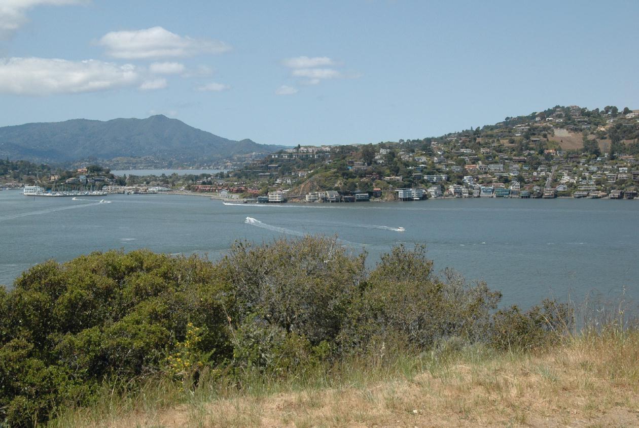 ./AngelIsland_24_2008_2099B.jpg