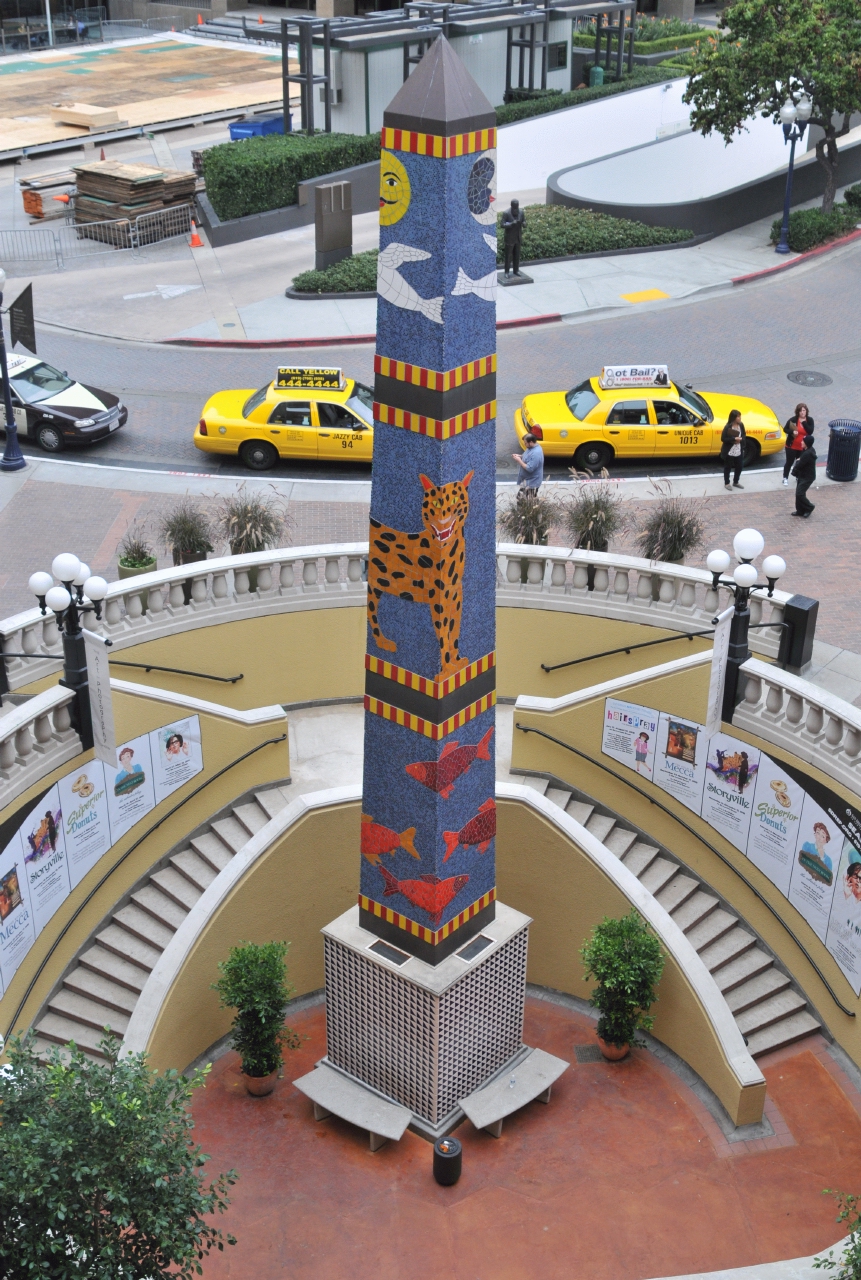 ./Horton_Plaza_San_Diego_10101016_144353_BCY_0978.jpg