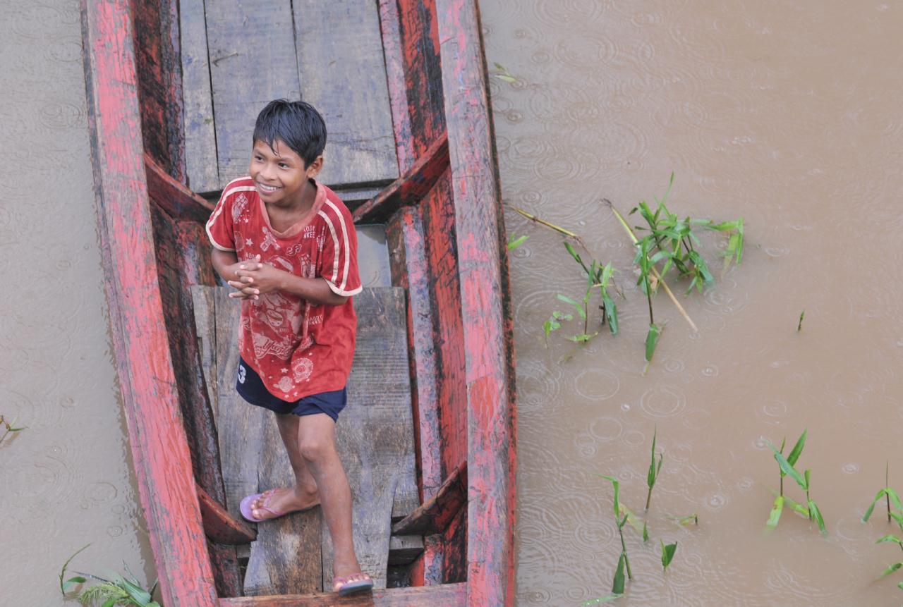 ./AmazonPeople20090410_072636_3177BCX.jpg