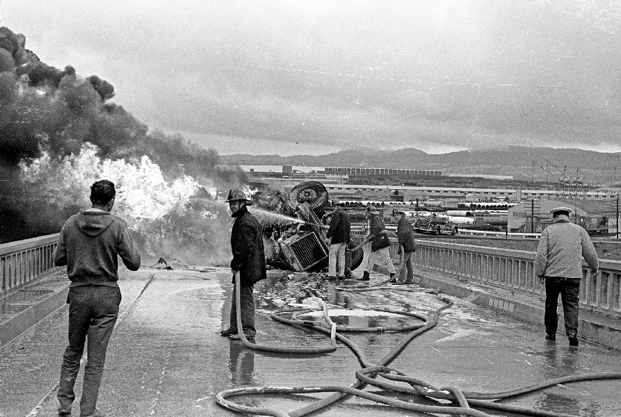 ./101Fire1967_13.jpg