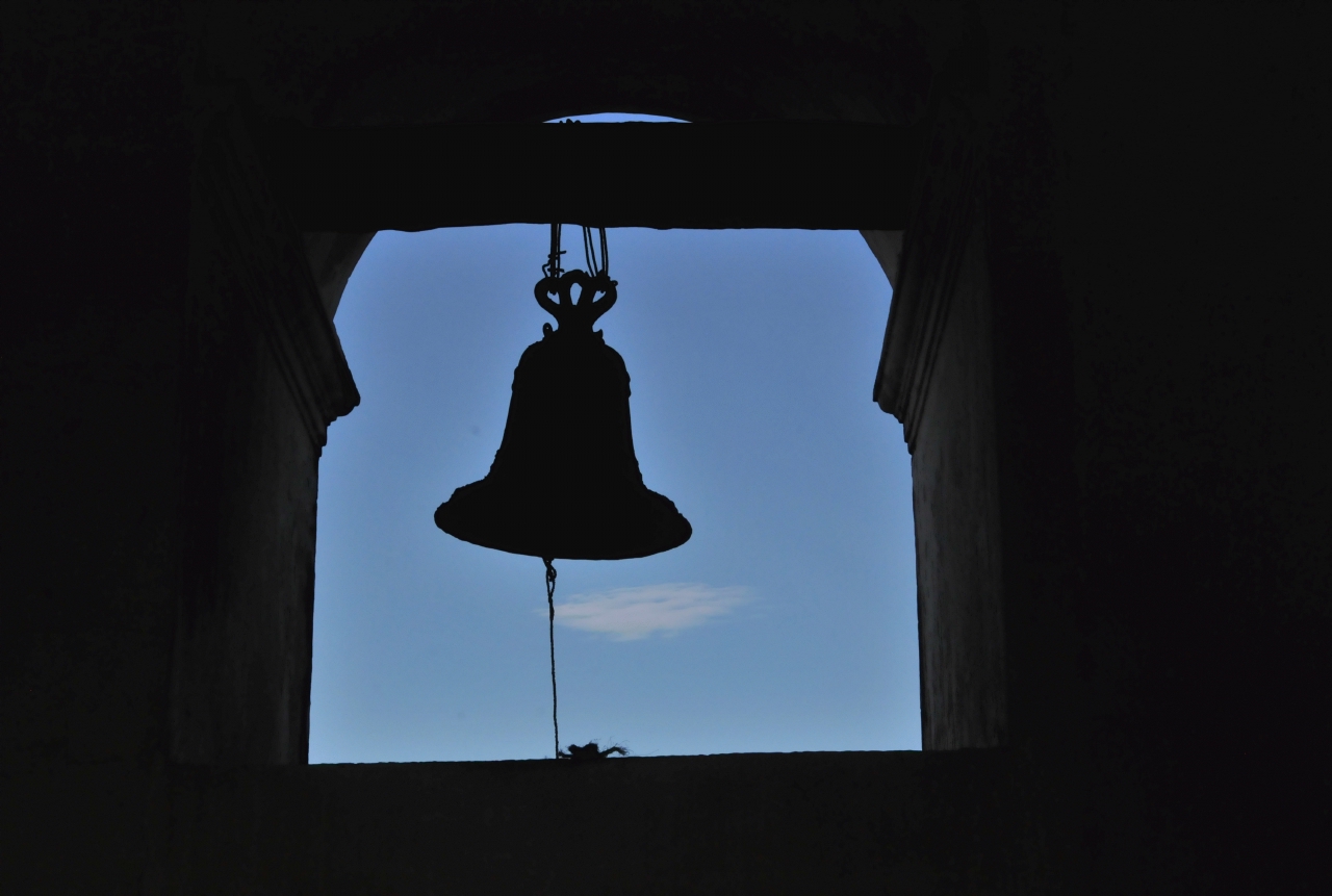 ./Bell_20111117_153511_Basilica_Catedral_de_la_Asuncion_B12_1341.jpg