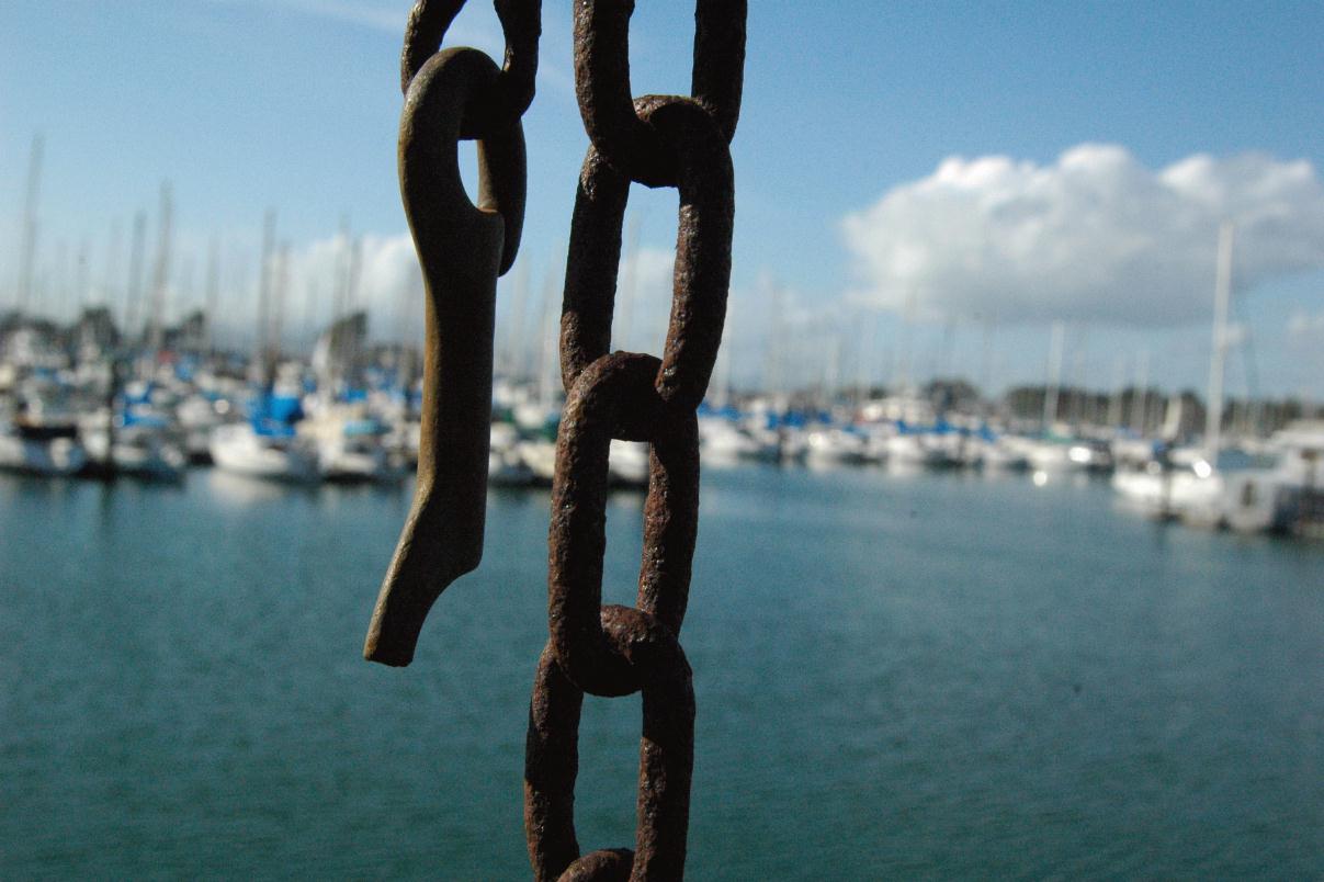 ./Rusted_Chain_20070000_01.jpg