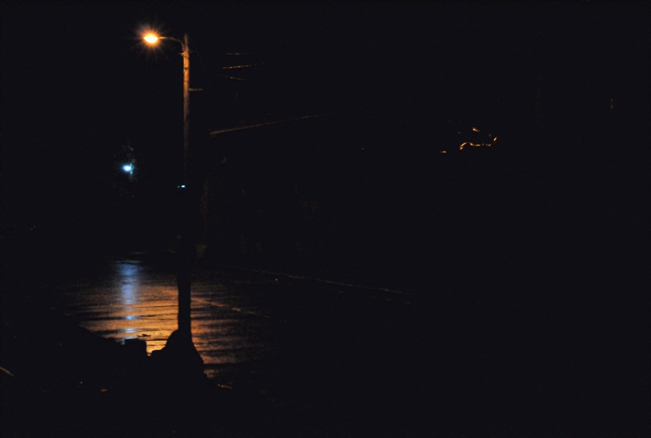 ./Streetlight_20111116_184237_B12_0984.jpg