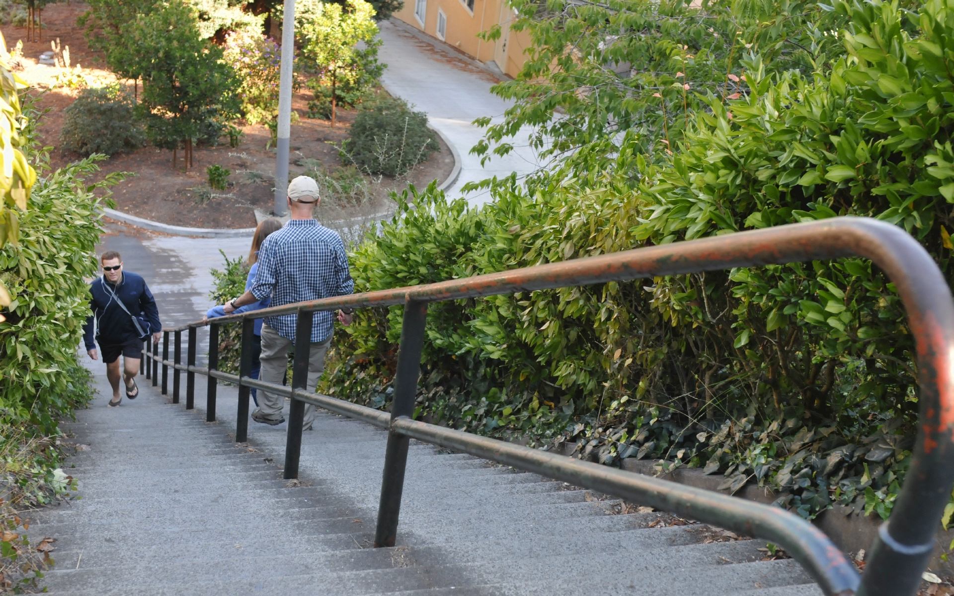 ./Lyon_Street_Stairs_20191012_102551_C19_4021.jpg