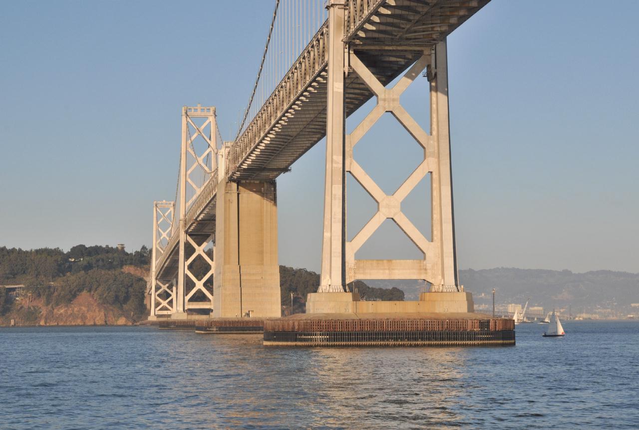 ./SFBayBridge20081102_051456_AlamedaFerry_6831BCX.jpg