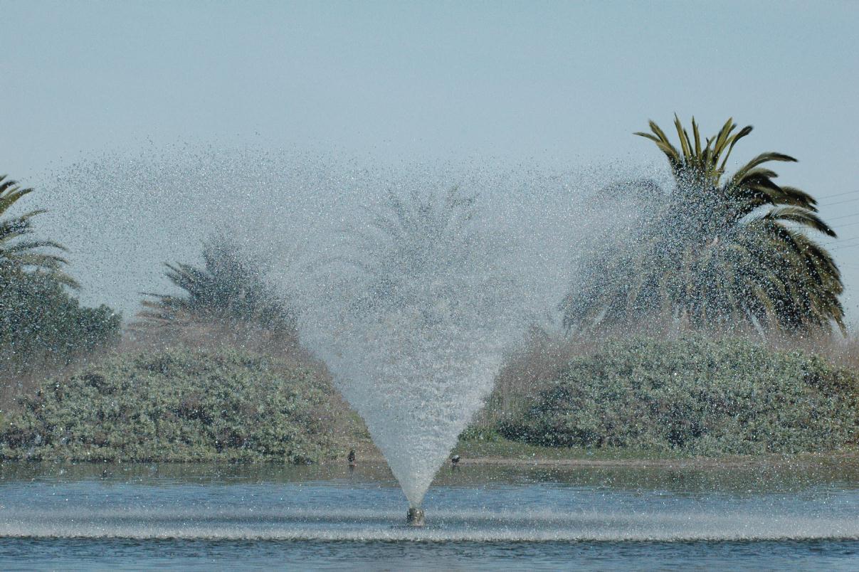 ./Fountain_20070000_04.jpg