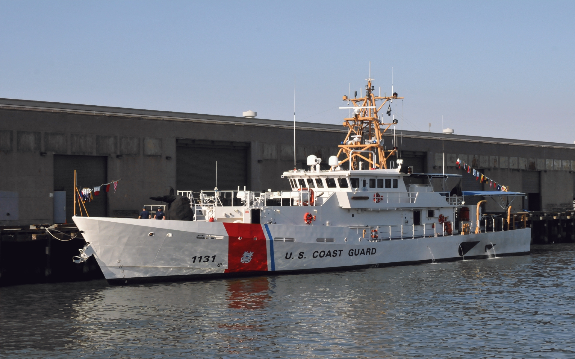 ./Coast_Guard_Ships_20191011_161320_C19_3981.jpg