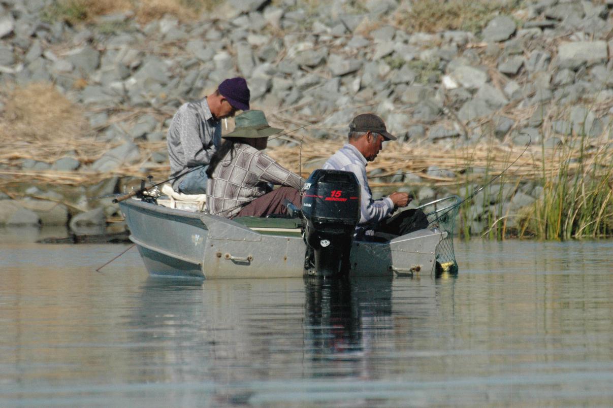 ./FishingBoat20070000_SactoDelta_09T.jpg