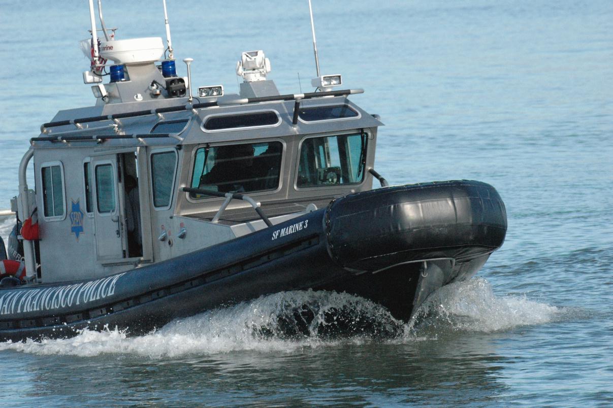 ./Police_Boat_20070000_06.jpg