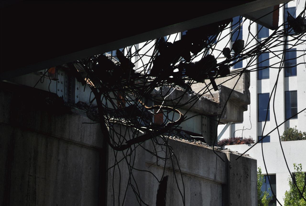 ./Old_Transbay_Terminal_Teardown_20100915_144454_BCX_7719.jpg