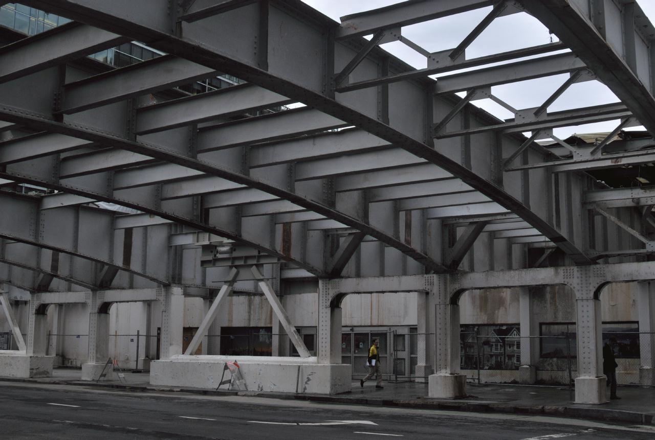 ./Old_Transbay_Terminal_Teardown_20101029_133716_BCY_2779.jpg