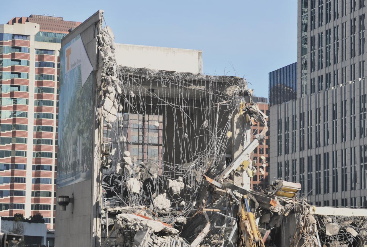 ./Old_Transbay_Terminal_Teardown_20101223_134115_BCY_3015.jpg