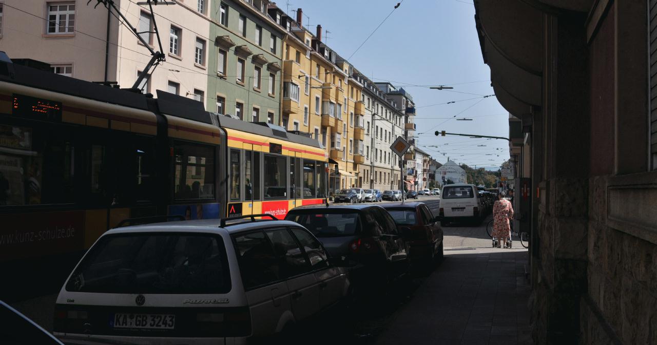 ./TrolleyKarlsruheGermany20090524_160912_4724BCX.jpg